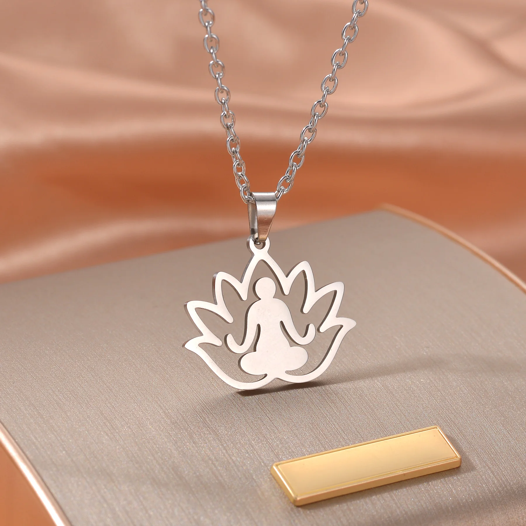 Fashion Yoga Lotus Necklace for Women Men Stainless Steel Buddhist Flower of Life Spiritual Amulet Jewelry