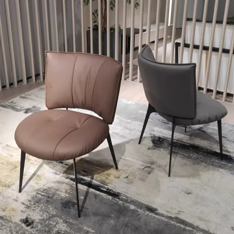 Italian Light Luxury Dining Chair Scratch Resistant Cat Proof Leather Upholstered Accent Chair with Backrest Dining Room Home