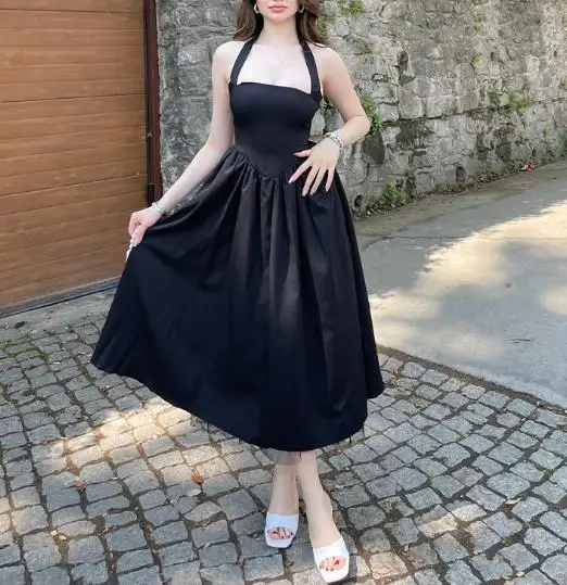 2025 Autumn New Elegant Sexy Solid Color Sleeveless Collarless Hanging Neck Backless Casual Dress Female Clothing