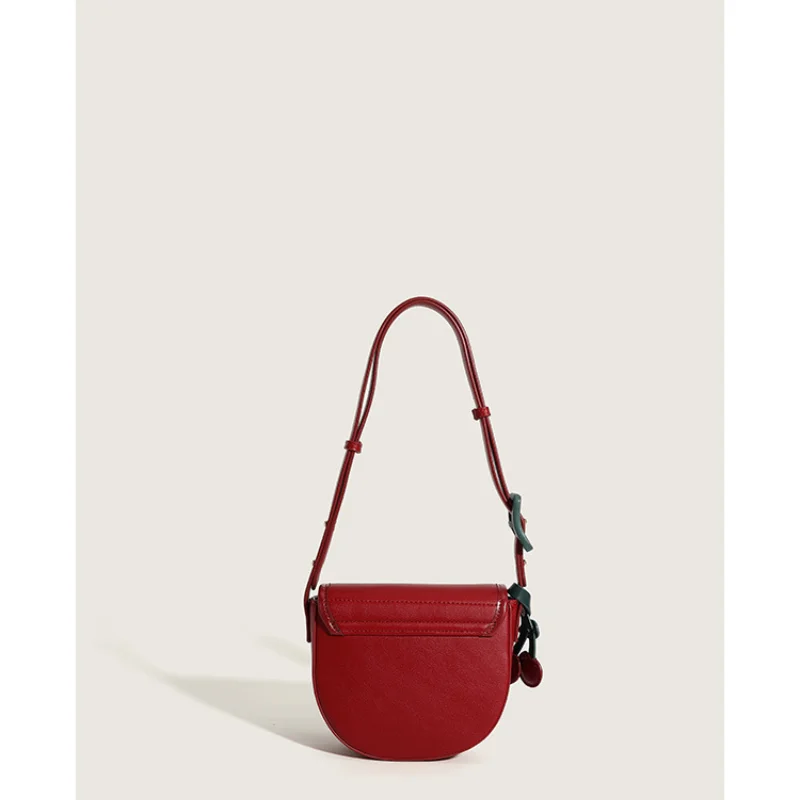 Advanced Red Cherry Saddle Bag 2024 New Diagonal Straddle Small Bag Popular Spring/Summer Retro Versatile Shoulder Bag