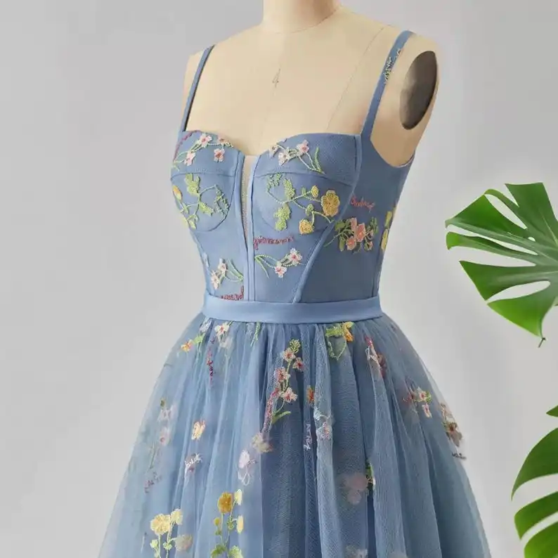 

Blue Floral Embroidered Mini Dress, Dreamy Short Tulle Dress for Wedding Bridesmaids, Elegant Proms for Birthday Parties