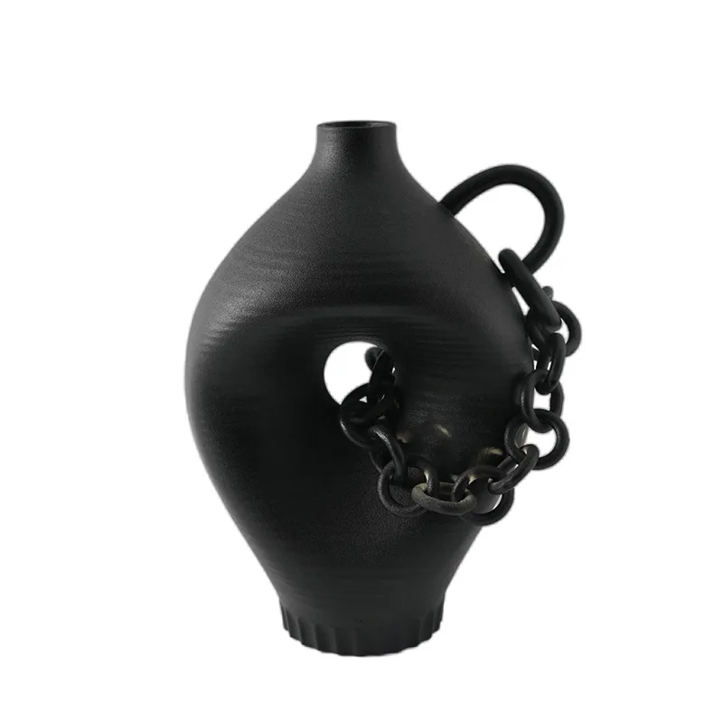 Medieval wabi sandy wind ceramic vase home model room high temperature black chain flower ware soft desktop jewelry ornament