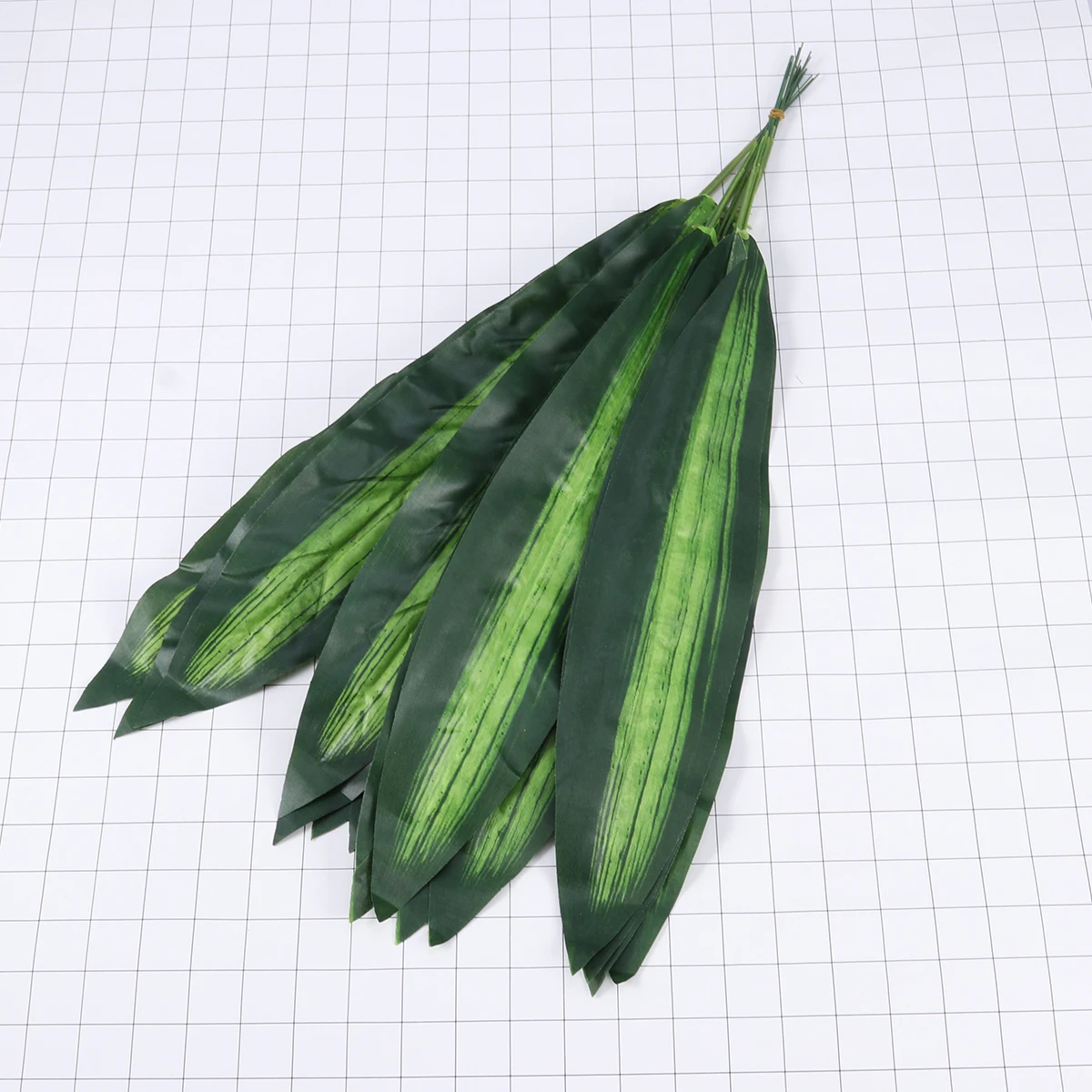 

40pcs Artificial Brazilian Leaf Home Decor Fake Plants Tropical Leaves Artificial Leaf Decoration Indoor Greenery