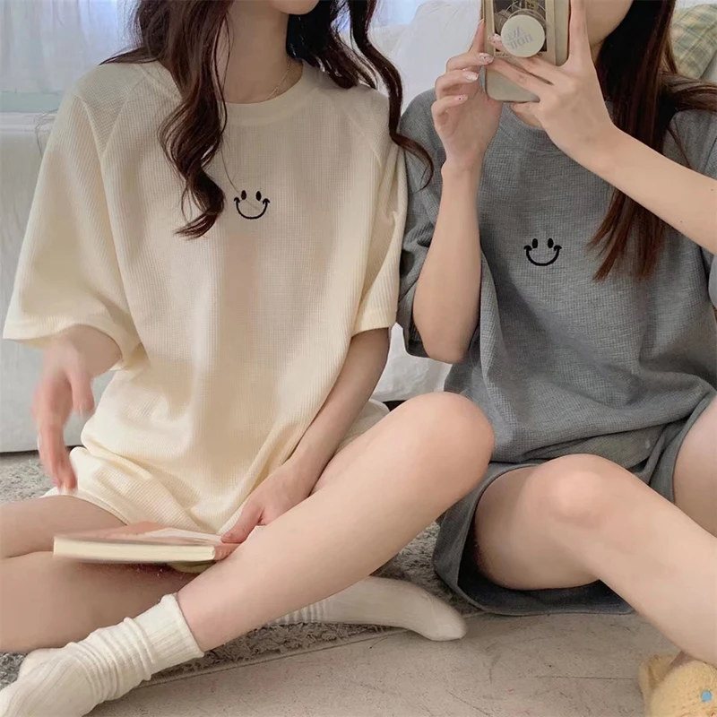 Women Short-sleeved Pajamas Sweet Smile Cute Female Korean Loose Nightgown