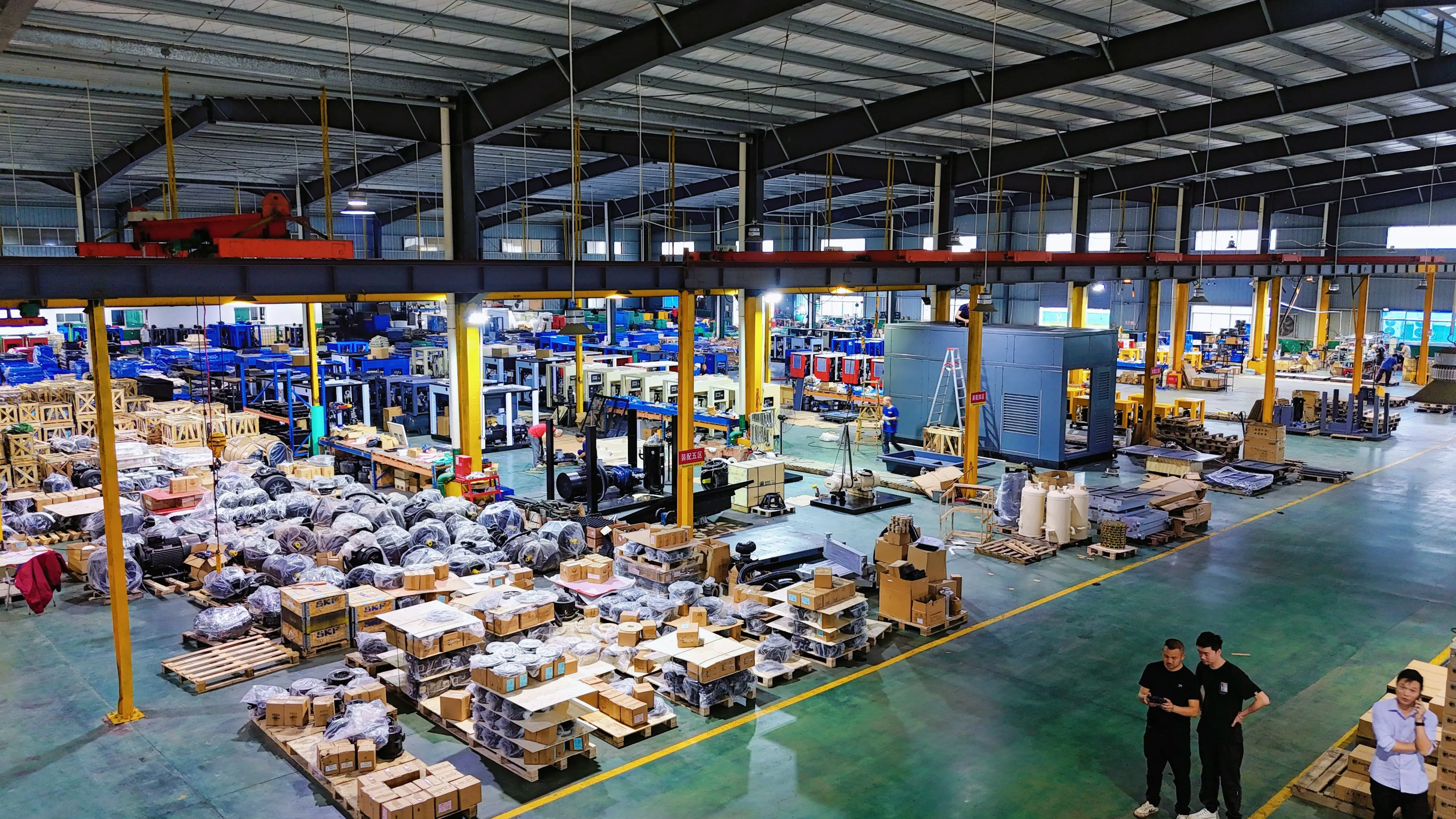 Low Noise 5hp 4kw Piston Small Air Compressor 2.2/3/5.5kw Portable Mobile Air Compressor Mini Micro Painting Air Compressor