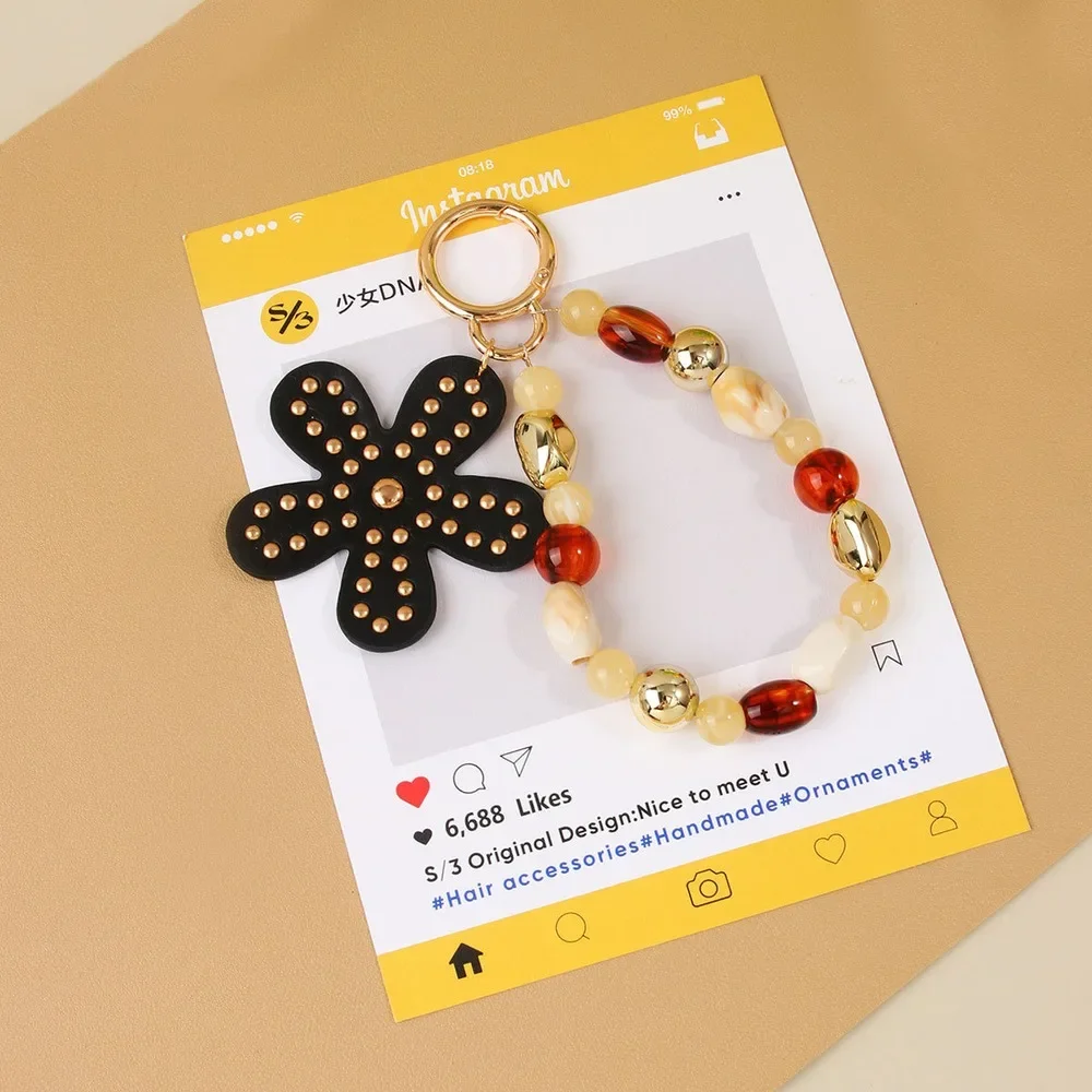 Beaded Flower Bag Charm Black Gold Tone Studded Flower Handbag Purse Keychain Accessory For Women Purse Tote Bag Decoration Gift
