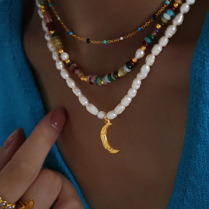 

Simple Baroque Pearl Necklace Plate 18k Gold Color Crescent Titanium Steel Pendant Women Jewelry Trend Accessories