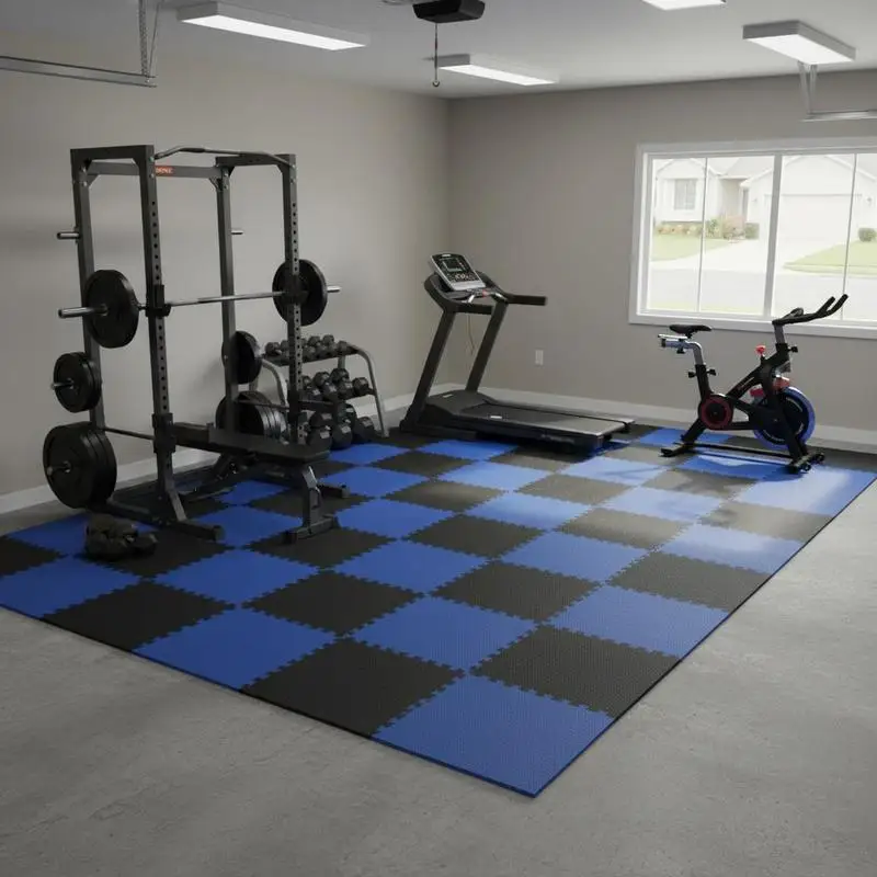 Tapis de sol, 25 pièces, surface en caoutchouc et mousse EVA, 61 x 61 cm, tapis d'entraînement avec une surface de 100 pieds carrés, tapis d'exercice emboîtables pour salle de sport, garage, noir et bleu