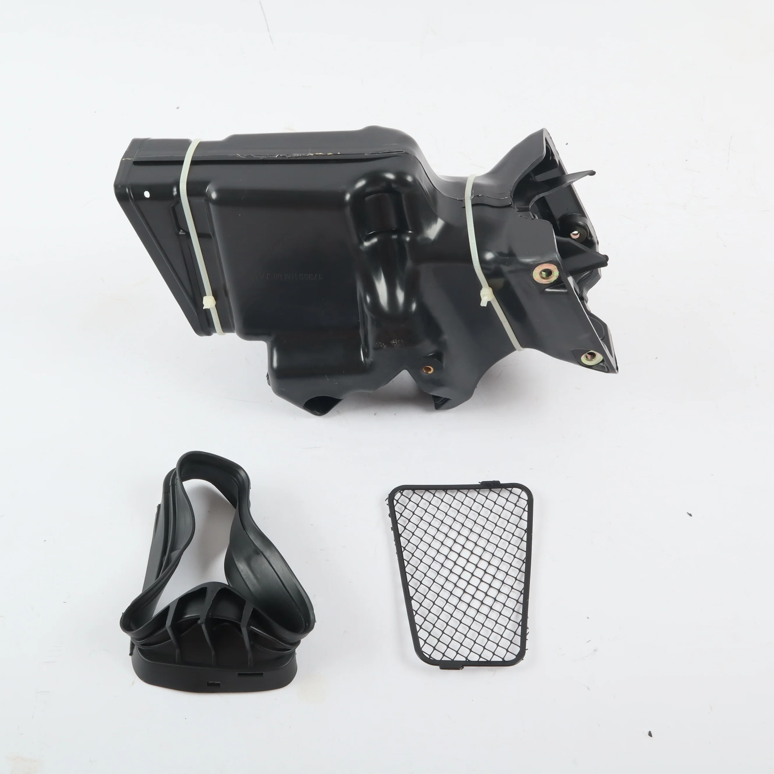 CFP-1187-8 新型ABS樹脂製アフターマーケットラムエアインテークダクトチューブ ホンダCBR600RR 2007 2009 2010 2011 ブラック