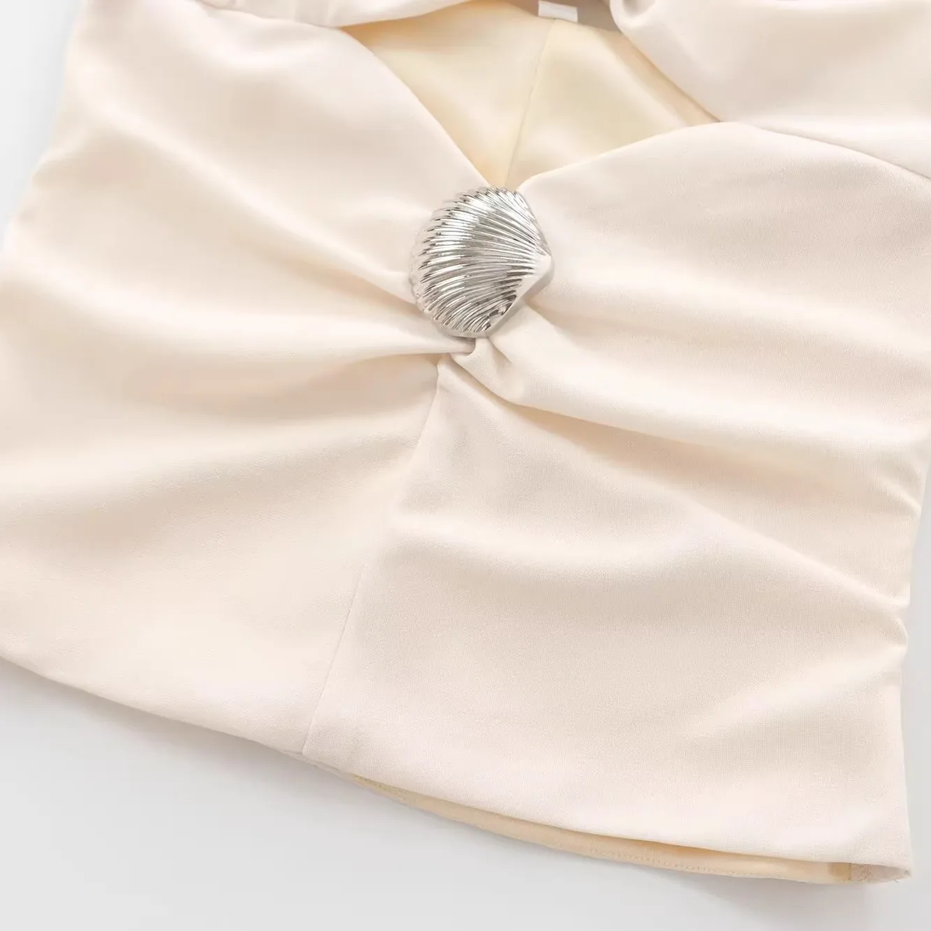 Faionable ell Embellied Collar Top Damenbekleidung Herbst Neues Sle Design Sensation Vielseitiges europäisches Sle Polyester...