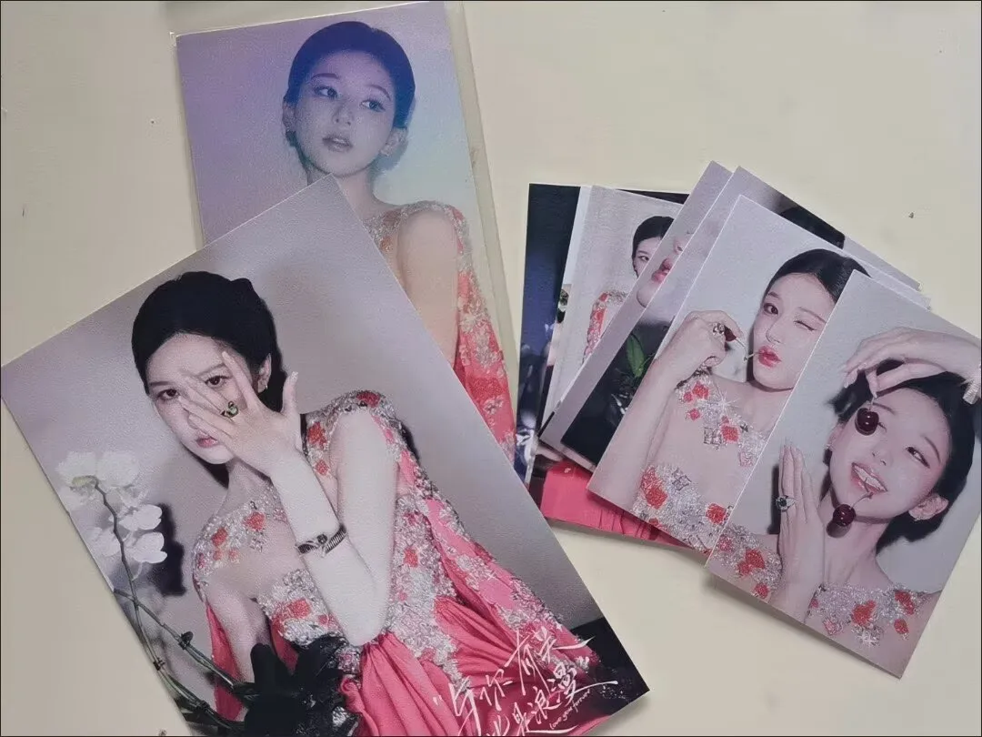 Zhao Lusi's latest pink cherry girl series peripheral laser ticket bar, small card postcard