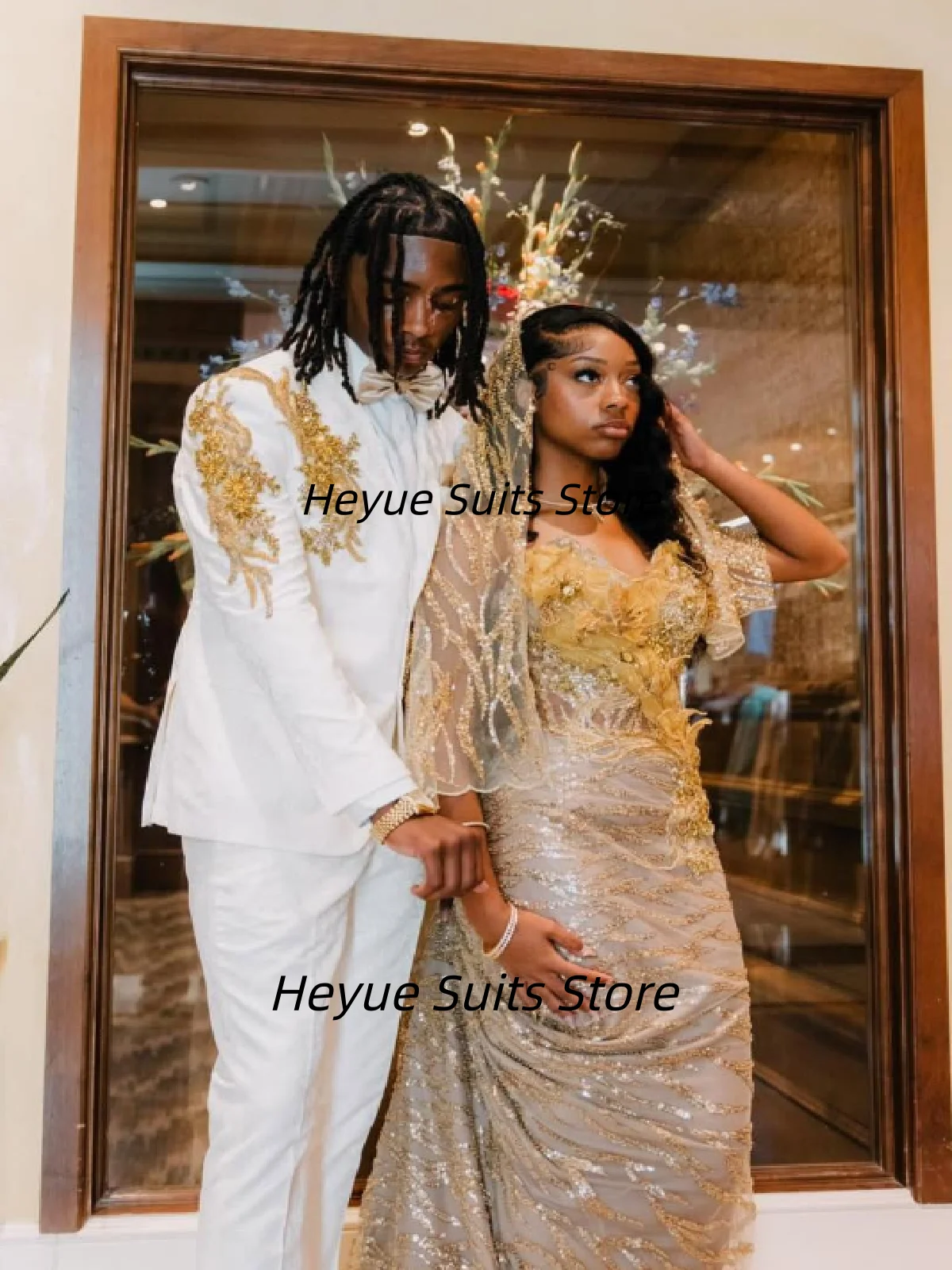 

Элегантные мужские свадебные смокинги с роскошными стразами, индивидуальный пошив, приталенный крой, с вырезанными лацканами, для выпускного вечера, мужские костюмы, пиджаки для банкетов, комплекты из 2 предметов