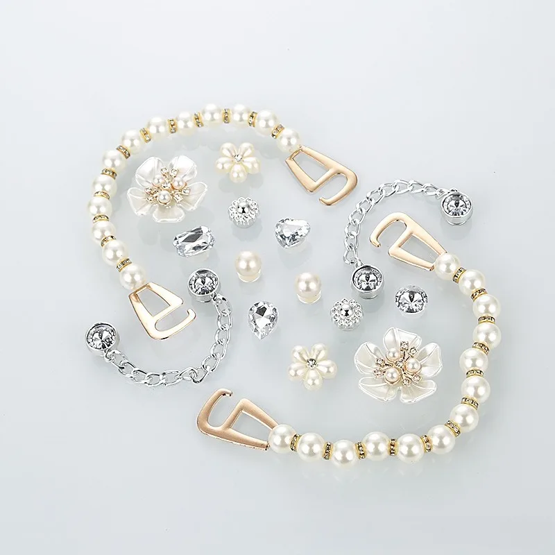 16PCS Shoe Charm DIY Rhinestone White Flower Pearl Chain Shoe Decoration Buckle for Hole Shoes Accessories Festival Party Gifts