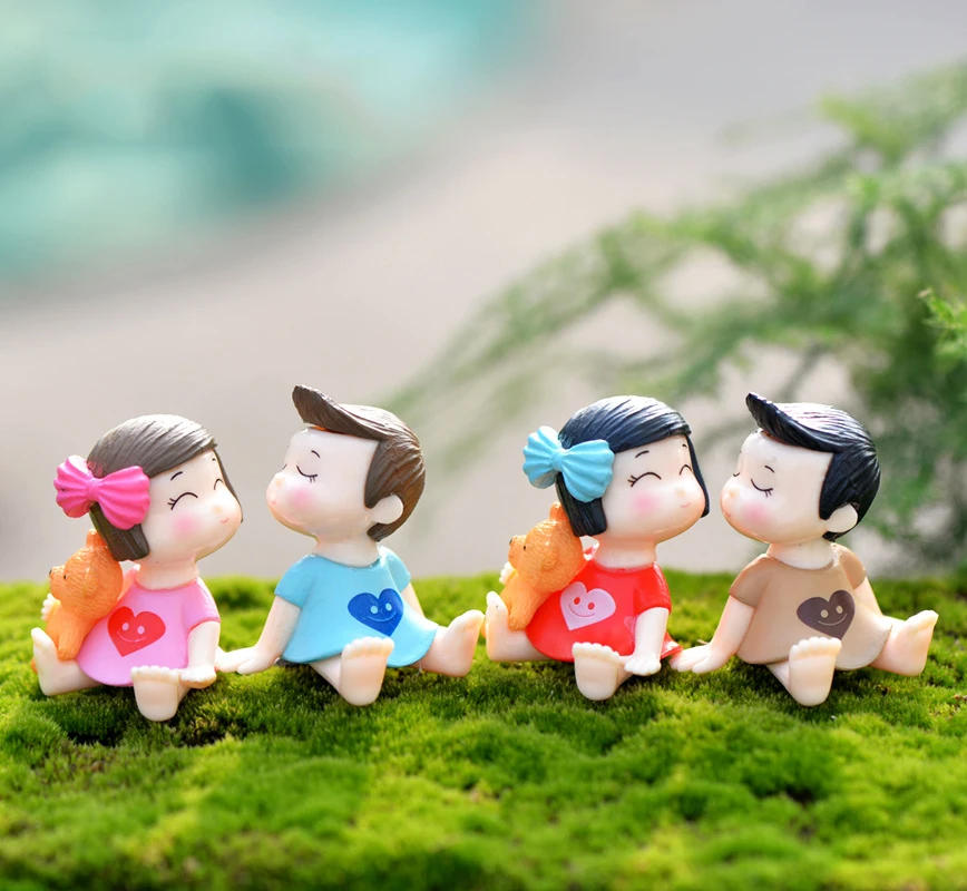 1set Sweety Lovers Couple Chair Figurines Miniatures Fairy Garden Gnome Moss Terrariums Resin Crafts Home Decoration