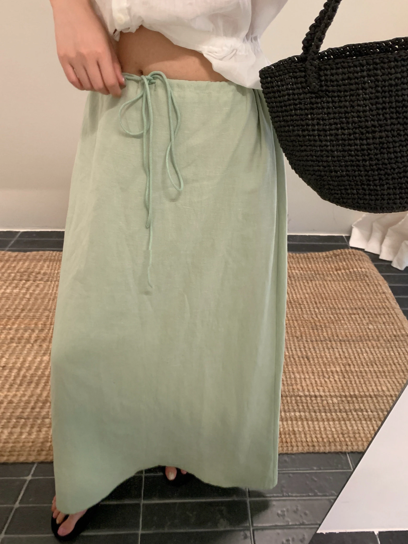  Green High Waist Women's Skirt Korean Style Artistic Straight Cut Midi Skirt Summer 2026 Fashion Casual Versatile Skirt