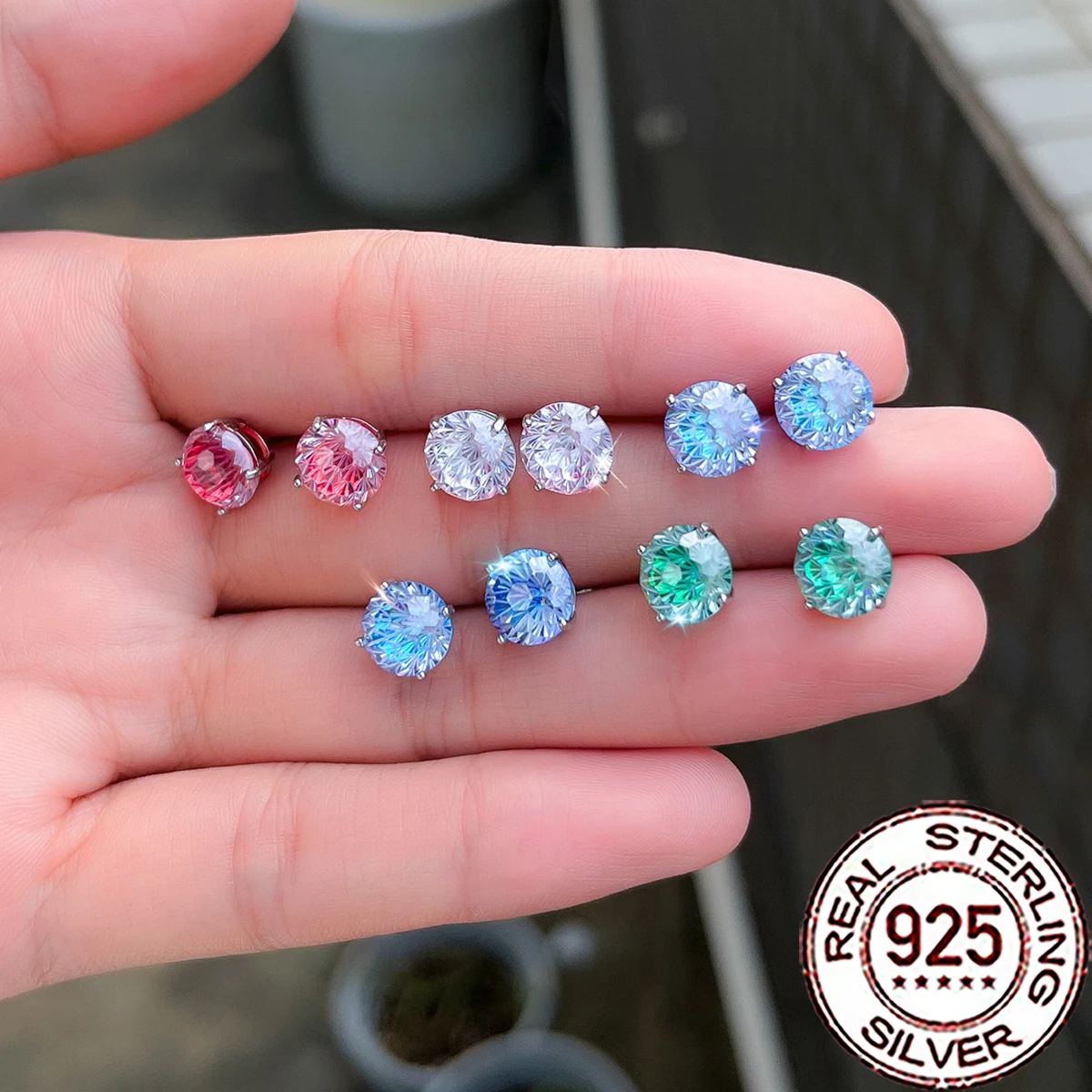 

QooLady 925 Sterling Silver Trendy Gradient Colorful Firework CZ Crystal Round Stud Earrings for Women Party Daily Jewelry SE179