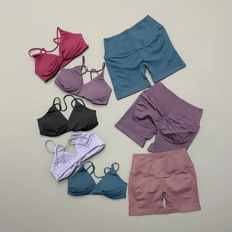 2Pcs Womens Seamless Gym Set Strappy Twist Bra Cross Waist Ruched Shorts High Stretch Tummy Control Quick Dry Soft Yoga Wear