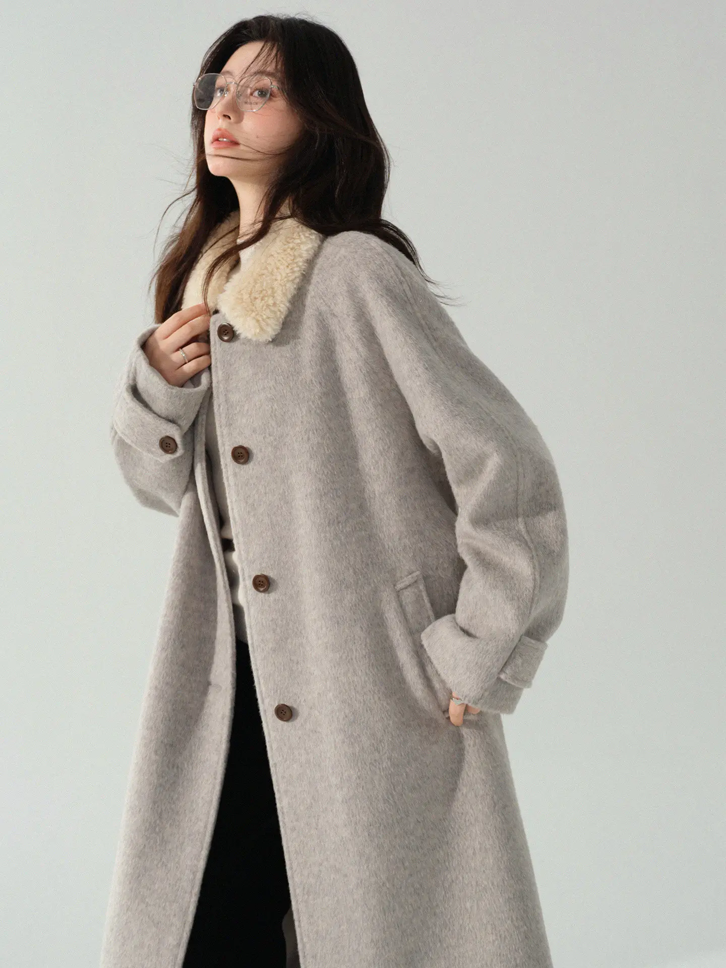 Elegant Wool Coat for Women Lady Belted Long Overcoat with Plush Contrast Lapel Warm Vintage Outerwear Chic Daily Commuter Style