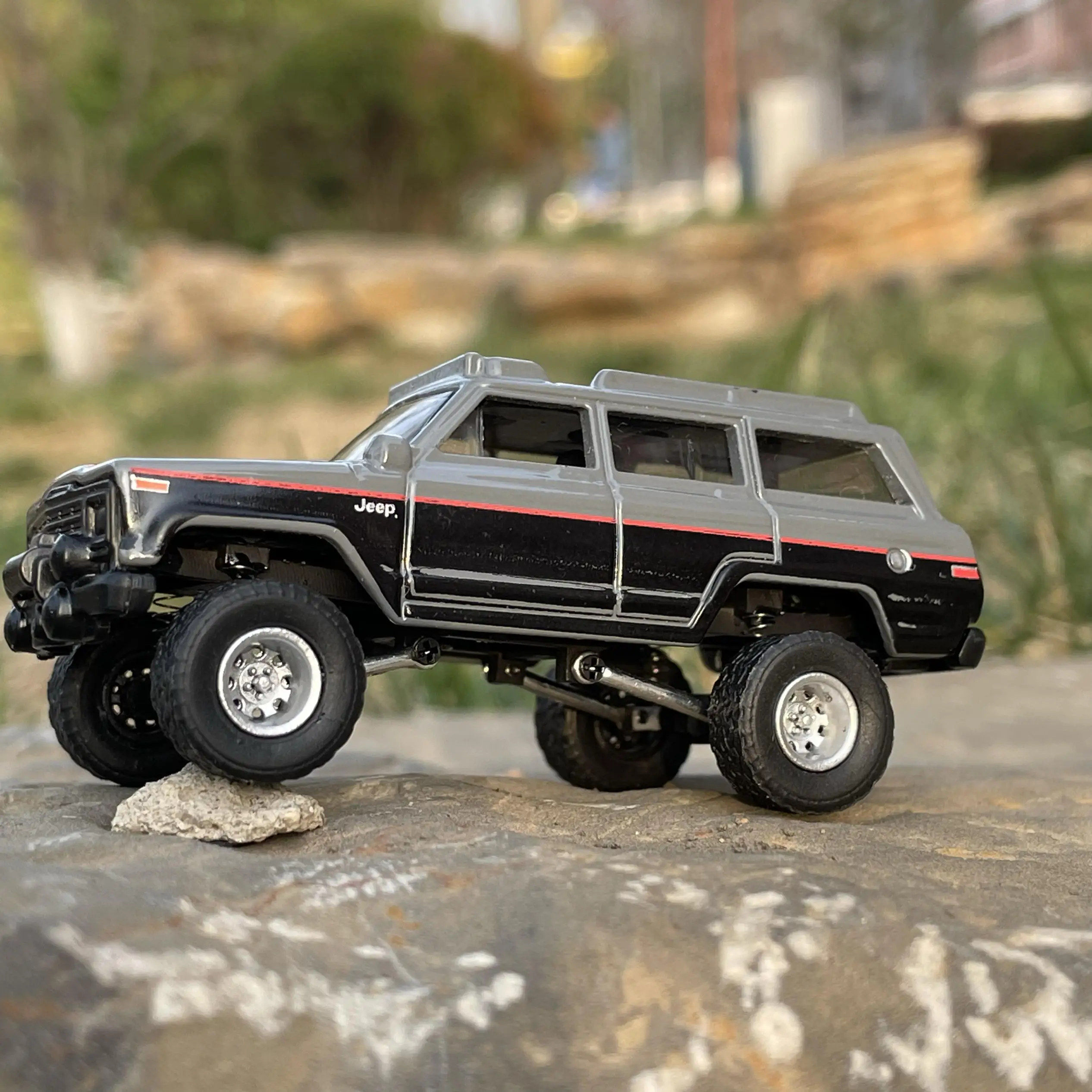 1:64 Off-Road Car Model Modified Shock Rubber Tyres