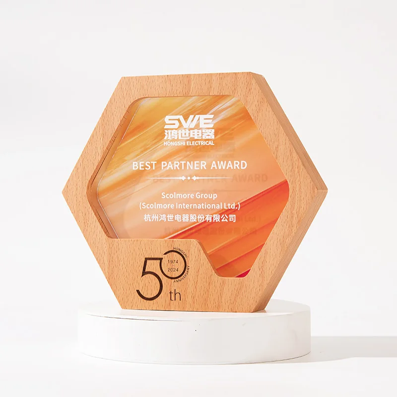 Diamond Shape Wooden Trophy Embedded with Crystal Glass for Honor Award Personalized Text And Logo Engraving Free Service