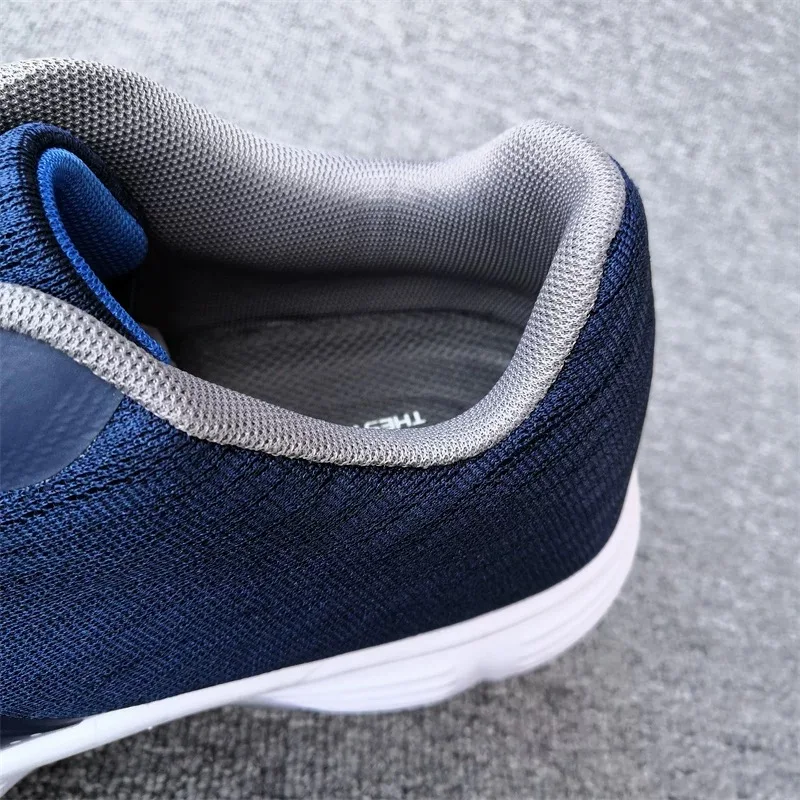 

2025 New Bestseller: Lightweight, High-Quality, Durable Golf Shoes with Abrasion Resistance and Slip-Resistant Soles