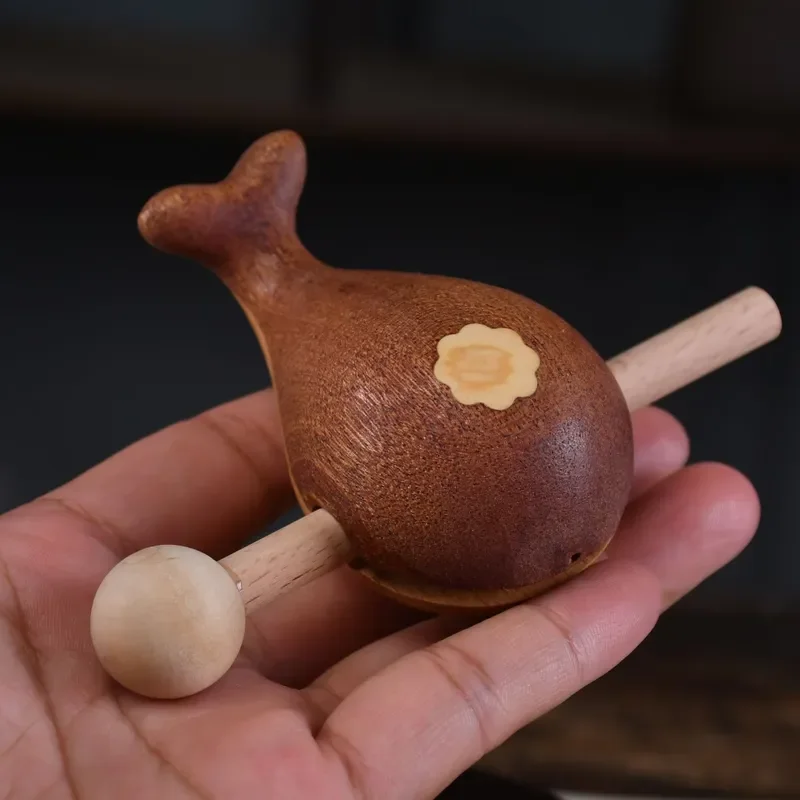 Hand Carved Solid Wood Whale Percussion Instrument Cute Portable Decompression Office Meditation Ornament Wooden Toy Gift