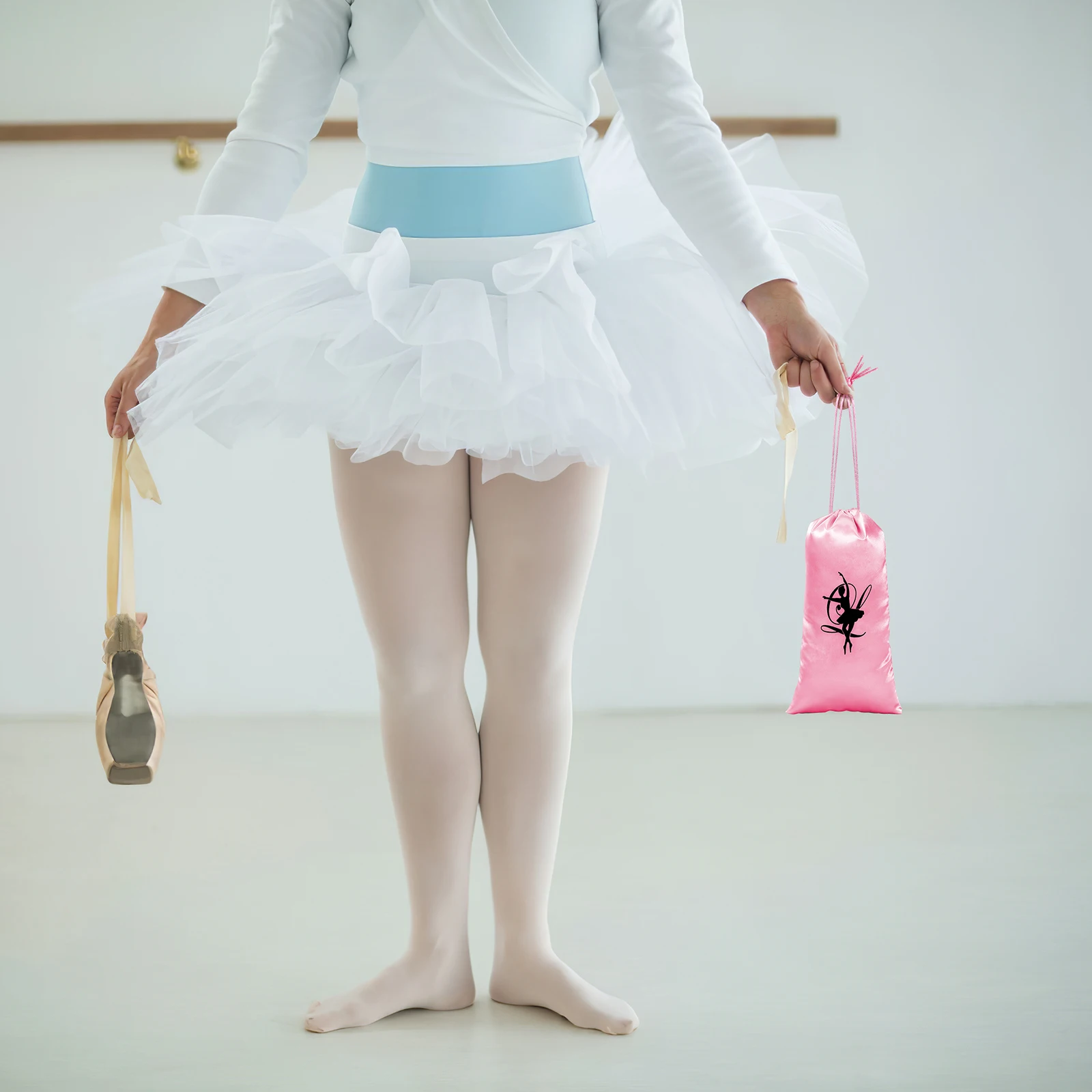 

2pcs Dance Storage Bag 13x27cm Ballet Bags Drawstring Satin Lightweight Portable Reusable Shoe Pouches Dancing Practice Storage