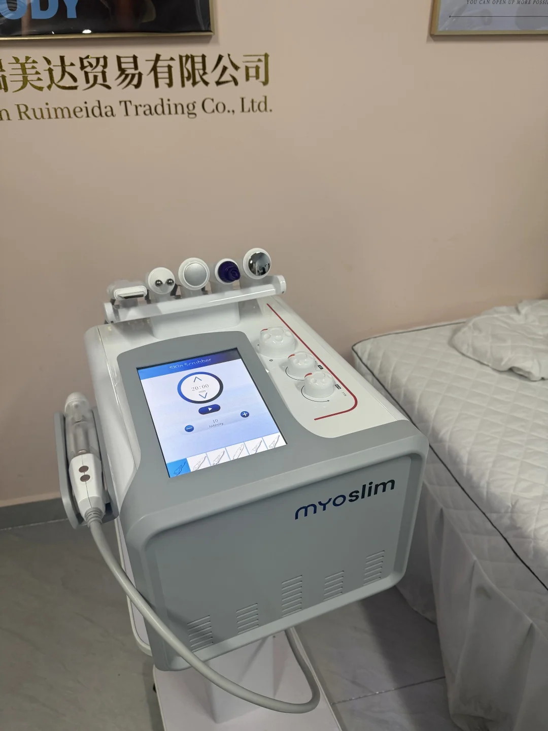 

6-in-1 Smart Facial Exfoliation and Cleansing Microdermabrasion H202 Facial Lifting Hydraulic Facial Beauty Machine