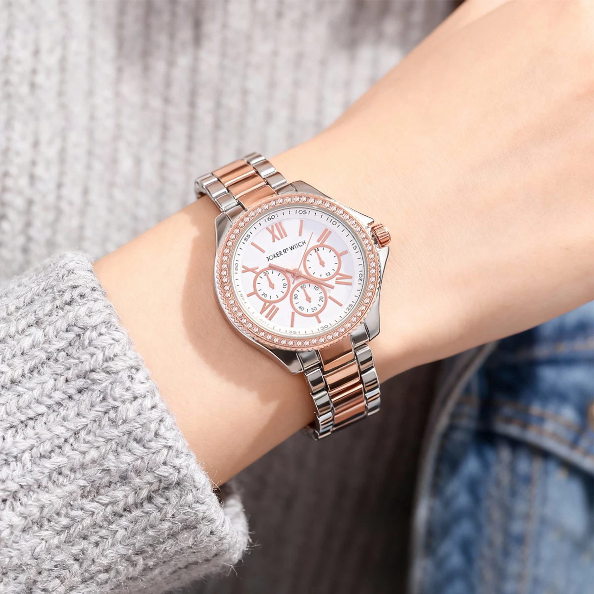 

Модные и минималистичные женские кварцевые часы из сплава с тремя глазами, подходящие для повседневного ношения, памятных дней, Chri