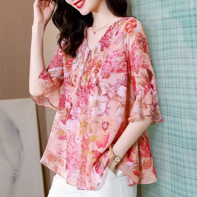 Vintage Printed Button Folds Flare Sleeve Floral Blouses Women Clothing 2024 Summer Loose New All-match Tops Office Lady Shirts