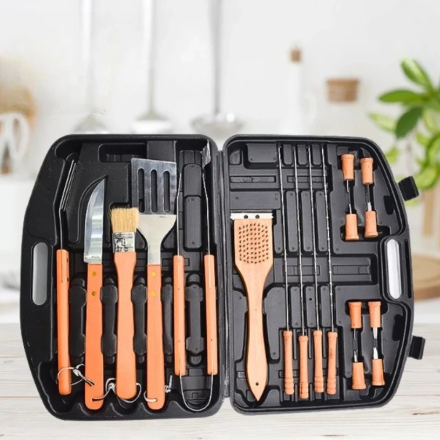 conjunto-de-ferramentas-para-churrasco-com-cabo-de-madeira-e-material-de-aco-inoxidavel-ferramentas-portateis-para-churrasco-em-estojo-conjunto-de-18-pecas