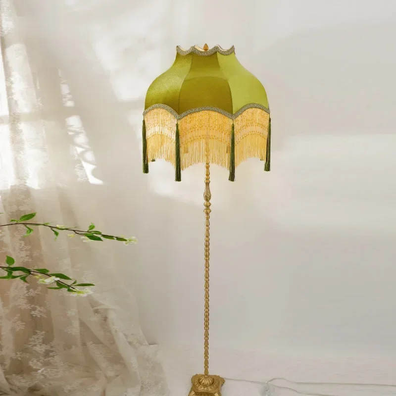 French retro fringed restaurant chandelier wabi sandy wind medieval entrance bedroom chandelier