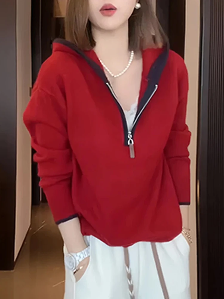 トレンドカラー ブローチ付き フード付き ロング丈 ニットセーター レディース オーバーヘッド 秋冬新作 ジップデザイン トップス