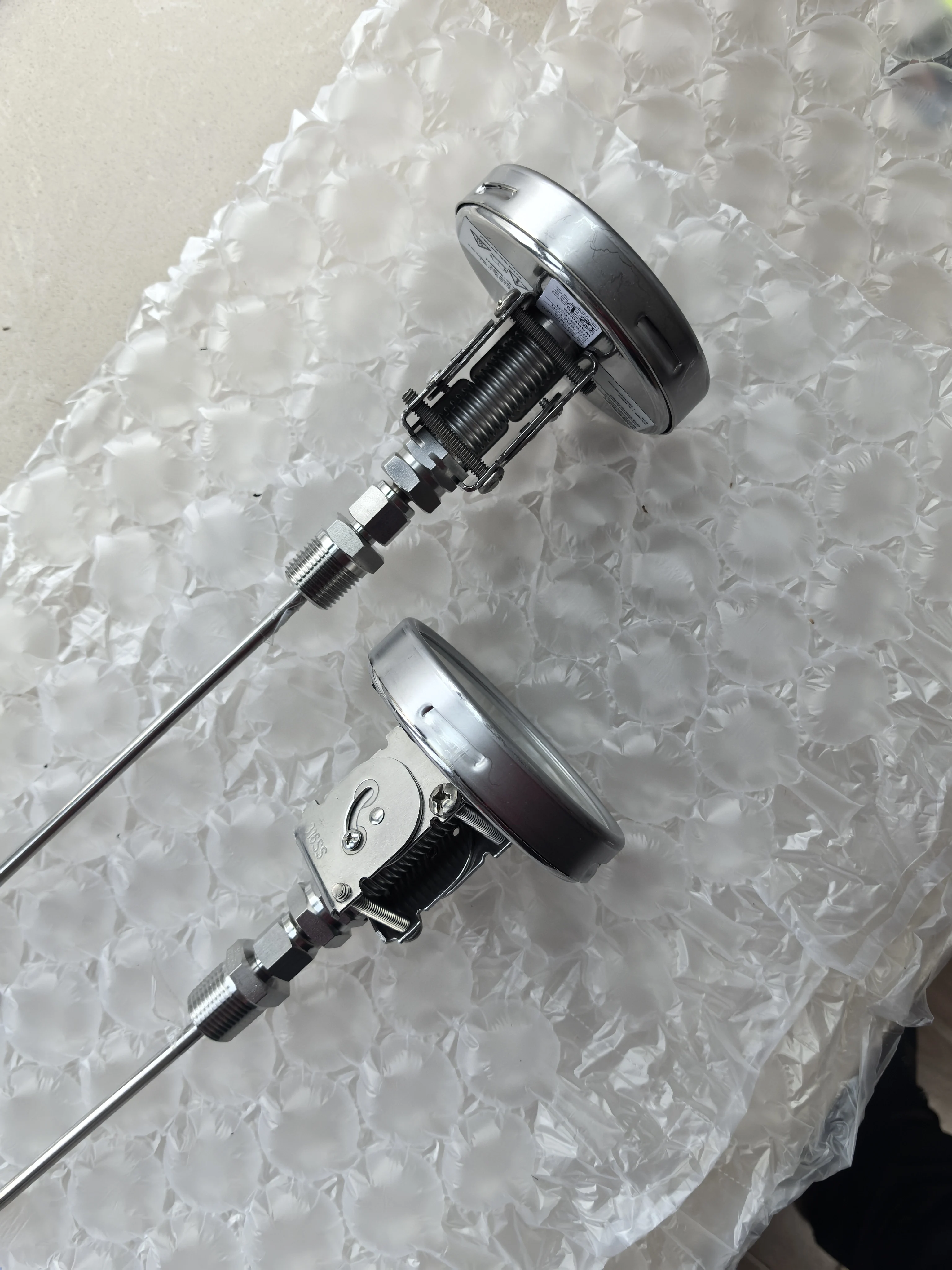 مقياس حرارة صناعي من سلسلة ثنائية المعدن عالي الجودة لمستشعر درجة حرارة Aschroft لزيت المحولات WIKA