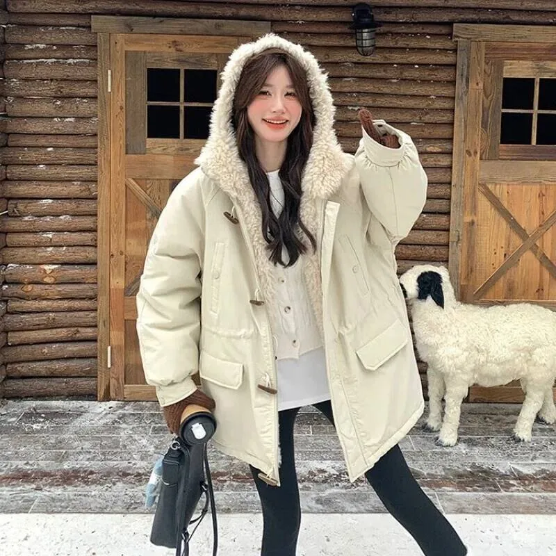 Damen-Winter-Parka-Mantel, Lammfell-gefüttert, mit Kapuze, Baumwolljacke, beige, koreanischer College-Stil, warm, verdickt, 2025, Neuankömmling