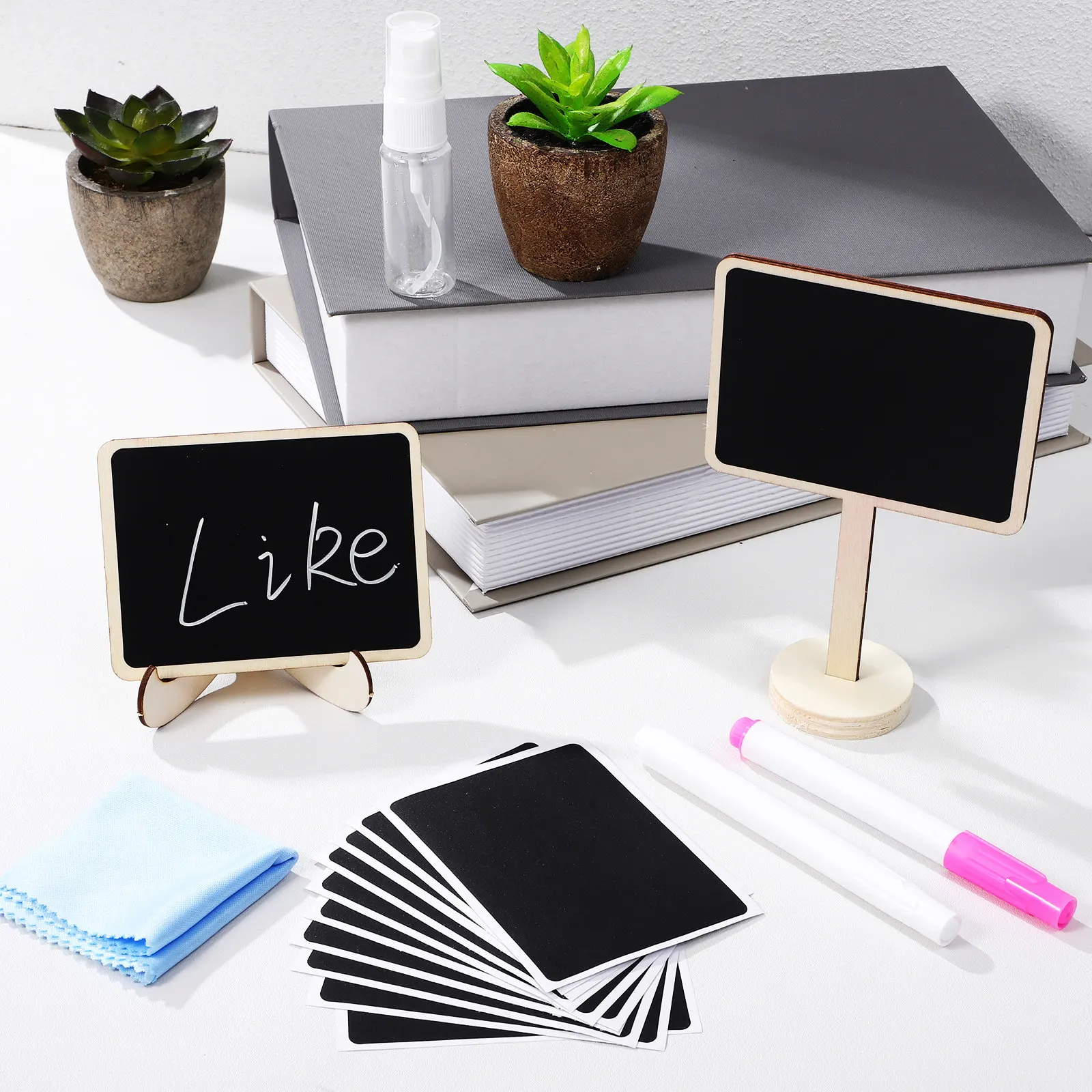 

1Set Chalkboard Signs Mini Wood Chalkboards Small Blackboard with Stand Table Display Menu Food Labels for Party Buffet