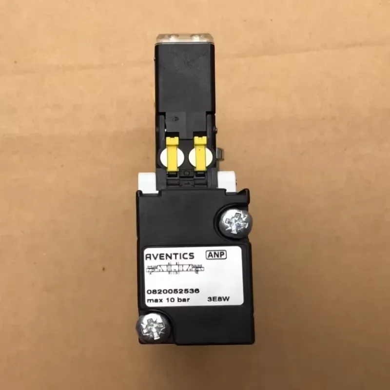 New  0820052536 Pneumatic Electromagnetic Directional Valve PLC Controller