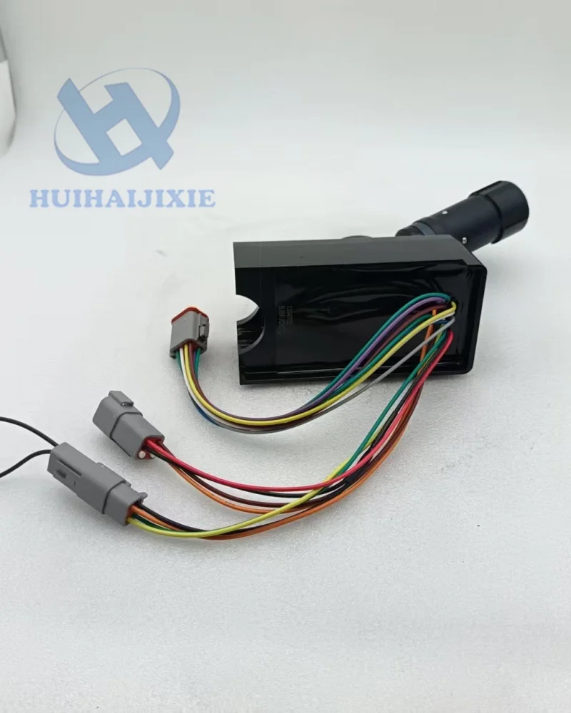Suitable for Caterpillar (CAT) 3116, 3126, and 3306 loaders, as well as models 928G and 938G; joystick controller 139-4702.
