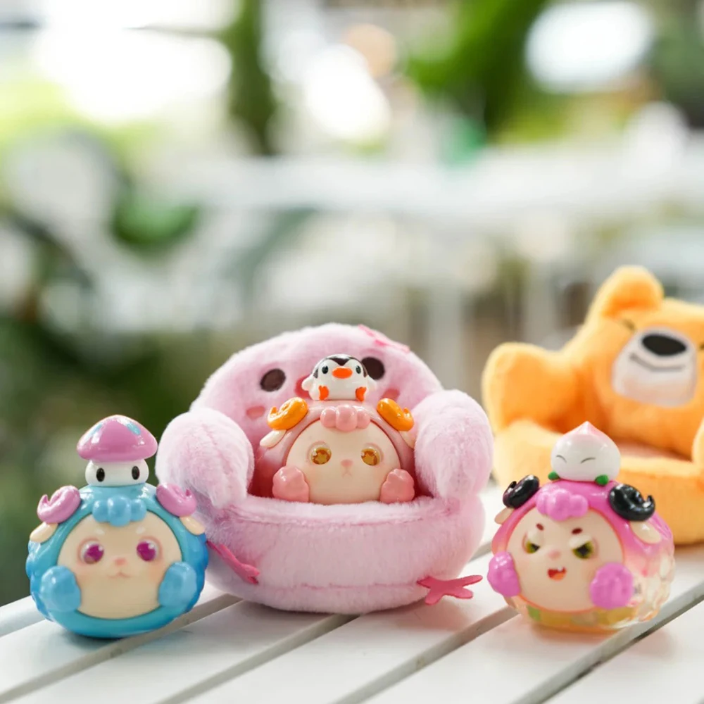 

Wowo second generation magical little monster series blind box doll gift cute fashion plush toy ornaments collection.
