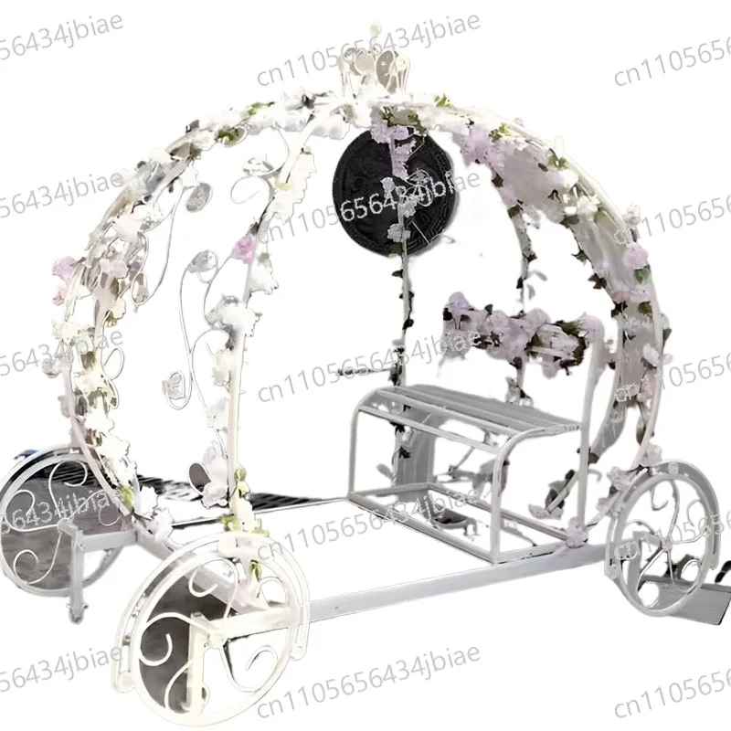 Moving Universal Wheels White Gold Pumpkin Horse Carriage  Carriage for Birthday Party