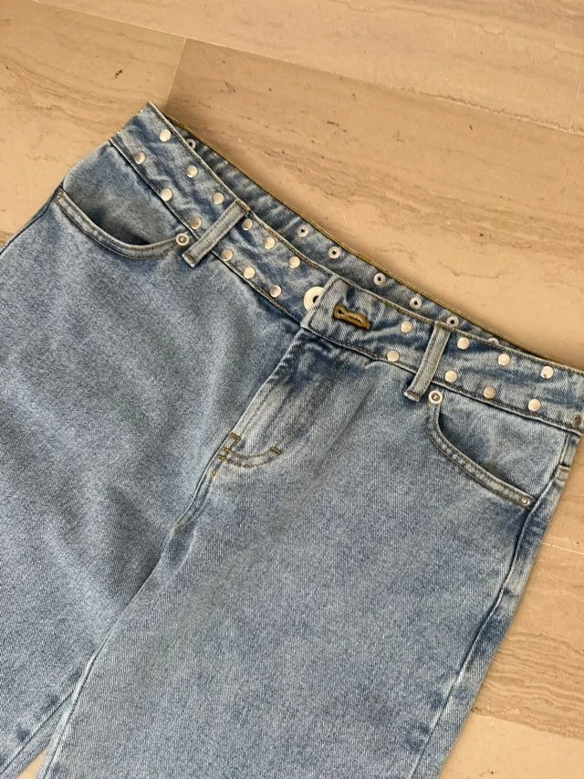 Thumbnail 4 - #23 Trending Baggy Denim Jeans Right Now