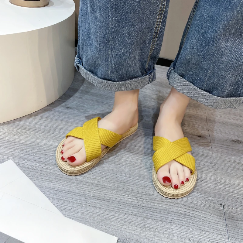 

Ladies New Slippers Summer Fashion Hemp Rope Outer Wear Slippers Casual Sandals and Slippers