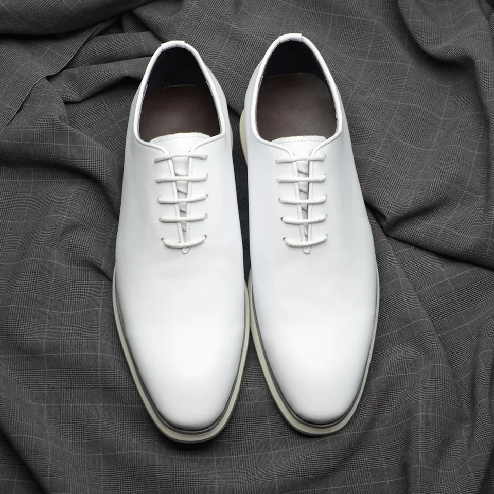 Classic Gentleman White Dress Shoes Handmade Whole-Cut  display picture 1
