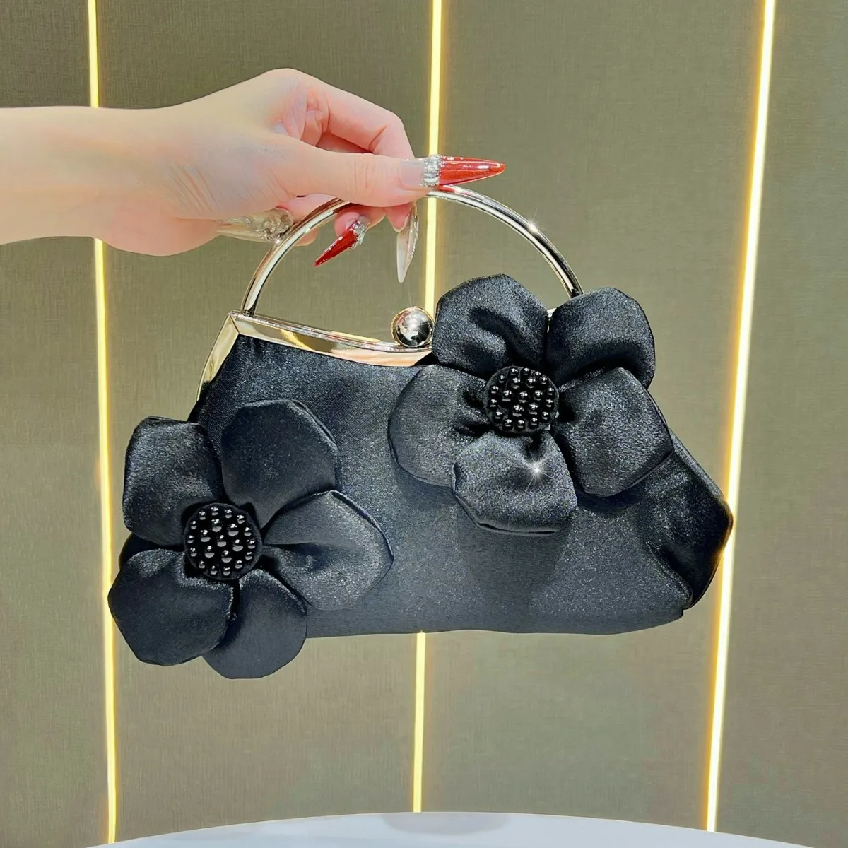 

Элегантная вечерняя сумочка Bloomsteps с цветочным узором, клатч на цепочке, сумка через плечо, легкая роскошь