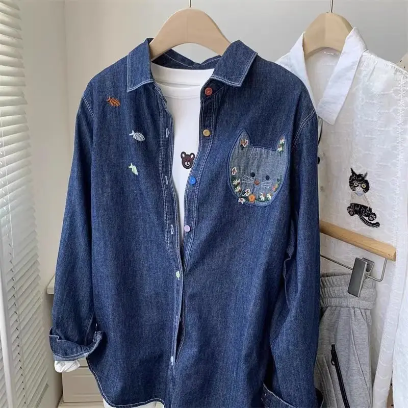 

Новая мужская джинсовая рубашка оверсайз 2024 года в американском ретро-стиле с вышивкой, свободного кроя, с длинным рукавом, повседневная, для осени и зимы