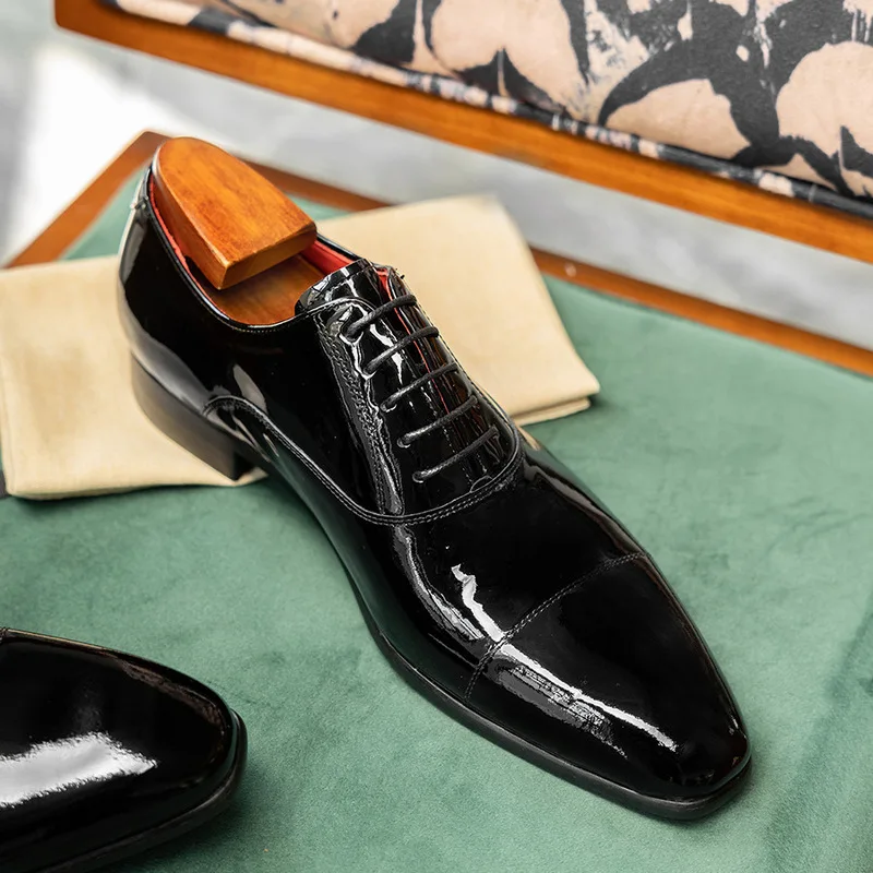Men's Business Formal Wear British Style Oxford Three-Joint Leather Shoes with Red Sole