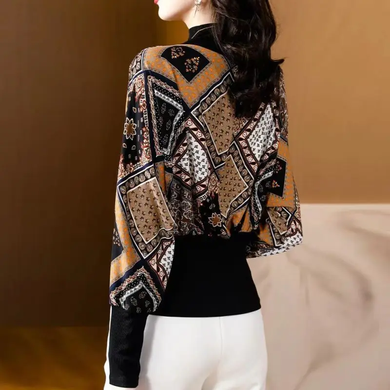 2023 Autumn New Half High Collar Fake Two Piece Fashion Leopard Long Sleeves Comfortable Waist Shirt Leisure Women's Underlay
