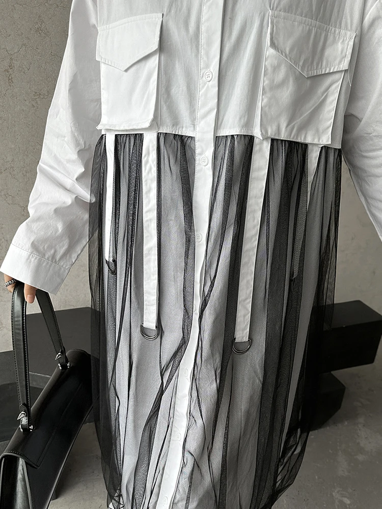 YERMORA Frauen Weiß Band Taschen Gespleißt Mesh Hemd Kleid Revers Lange Hülse Lose Mode Flut Frühling Sommer 2025, Neue A319