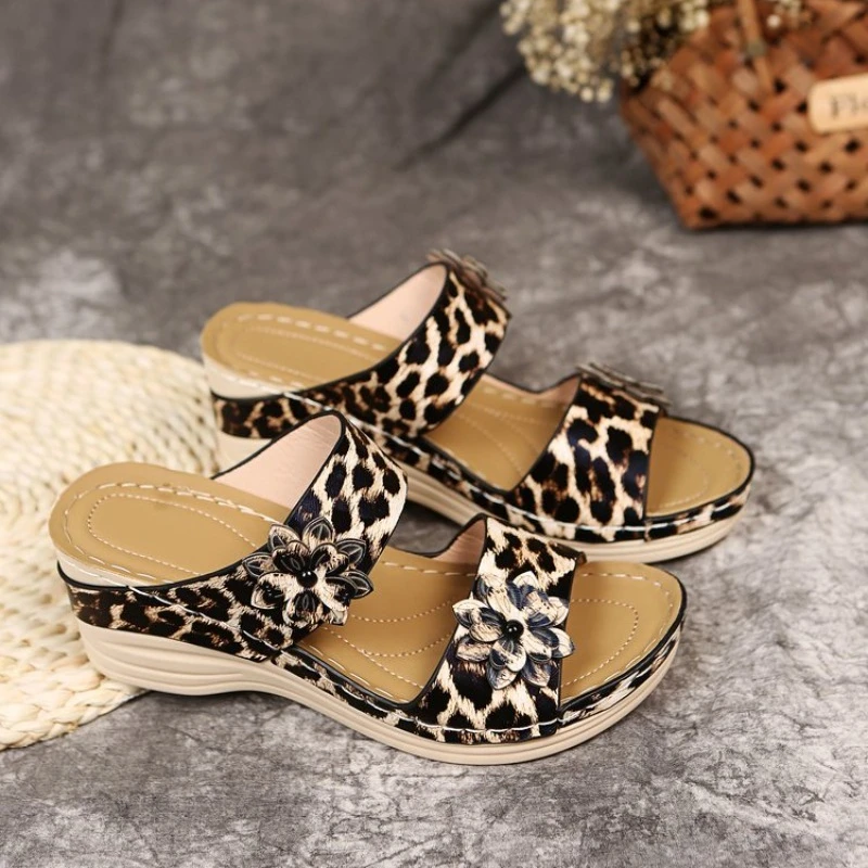 Sexy Snake Print Wedge Sandals 2026 Summer Flower Decor Platform Slippers Woman Plus Size 43 Bohemian Style Beach Shoes Slides