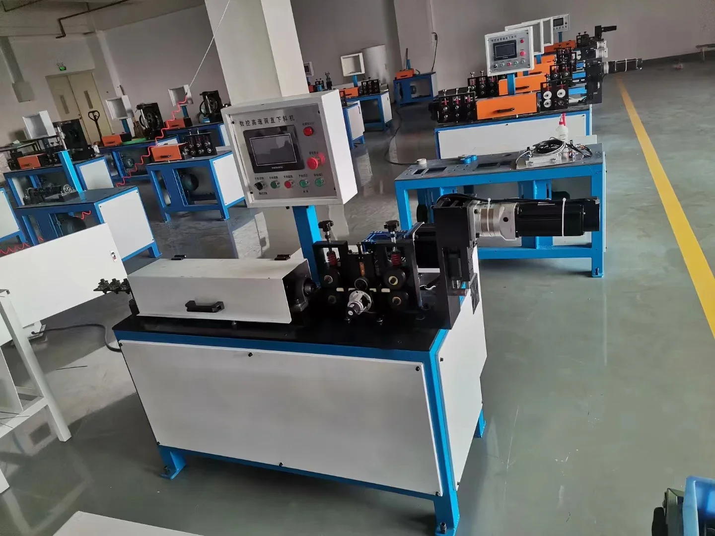 QIPANG CNC 1-3MM Steel Manual Wire Straightening And Cutting Machine Automatic Wire Straightening And Cutting Machine